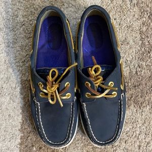 NAVY BLUE SEQUIN SPERRY (6M) A1